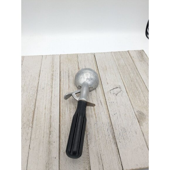Peerless Metal Ice Cream Scoop Black Handle - Picture 4 of 9